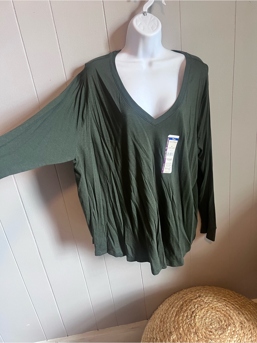 Terra & Sky Olive Green V-Neck Long Sleeve Top